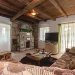 Mio Persan Cr Casa de Férias *