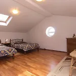 Mio Persan Cr Casa de Férias