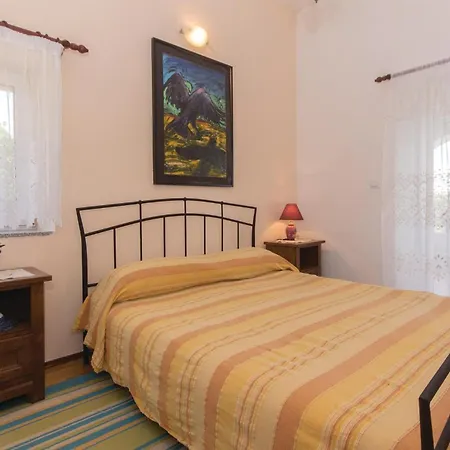Holiday home 4 Bedroom Cozy In